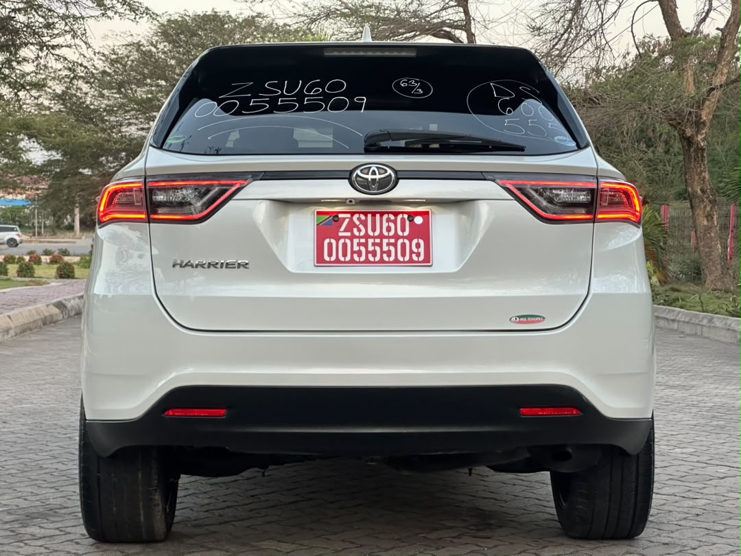 TOYOTA HARRIER NEW MODEL thumbnail 9